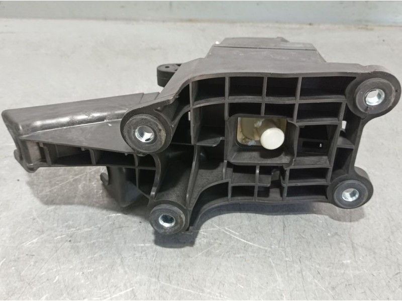 Recambio de palanca cambio para ford focus lim. (cb8) titanium referencia OEM IAM 1719399  