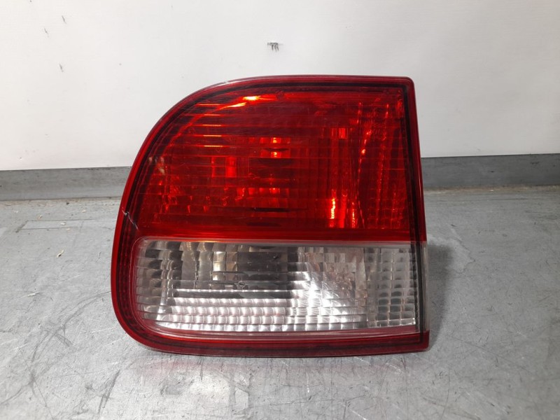 Recambio de piloto trasero izquierdo para seat leon (1m1) signo referencia OEM IAM 1M6945107  INTERIOR