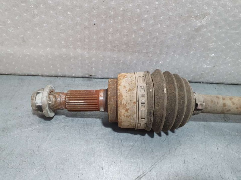 Recambio de transmision trasera derecha para land rover freelander (lr2) td4 s referencia OEM IAM LR014491 AG9N4B402BA EBJ82MBE1