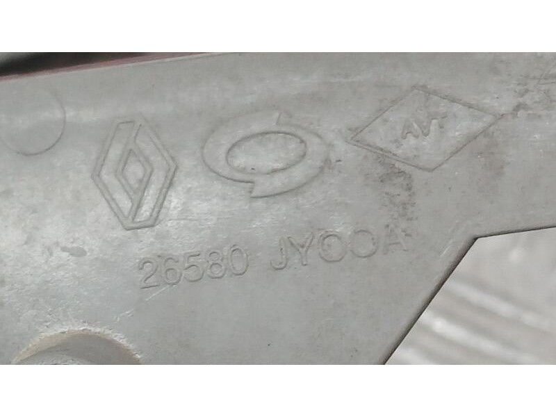 Recambio de piloto trasero central para renault koleos dunamique referencia OEM IAM 26580JY00A  