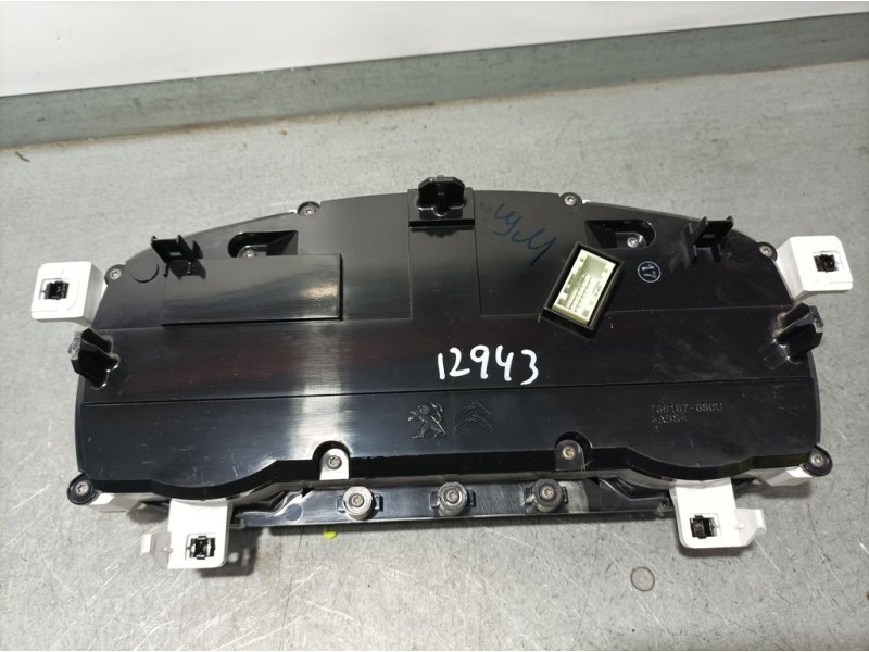 Recambio de cuadro instrumentos para peugeot rifter allure standard referencia OEM IAM 983095028000  CRISTAL RAYADO