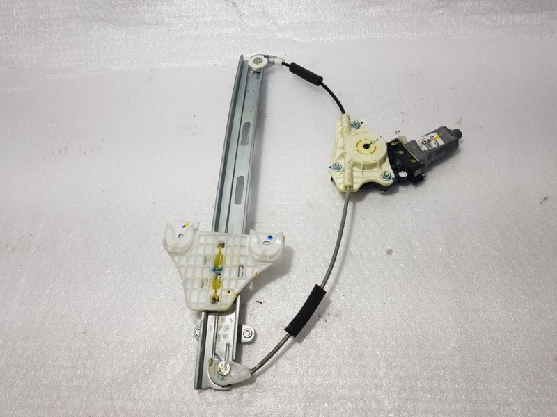 Recambio de elevalunas trasero derecho para hyundai i20 active tecno referencia OEM IAM 83402C7010 F0081W2084 BOSCH ELECTRICO 2 