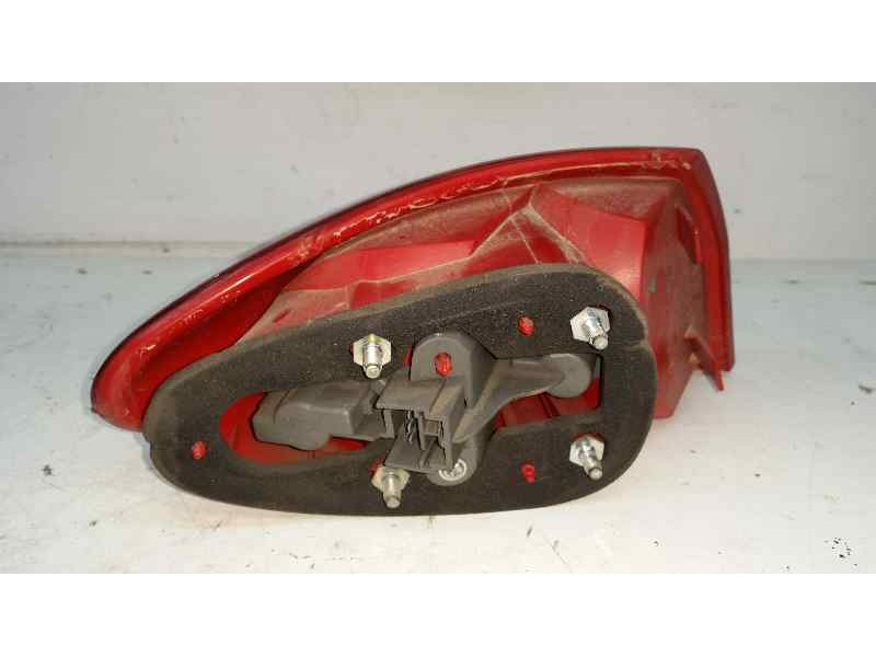 Recambio de piloto trasero derecho para alfa romeo 147 (190) 1.9 jtd 150 q2 referencia OEM IAM   EXTERIOR