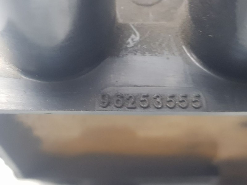 Recambio de bobina encendido para chevrolet aveo ls referencia OEM IAM 96253555 310044 3 PINS