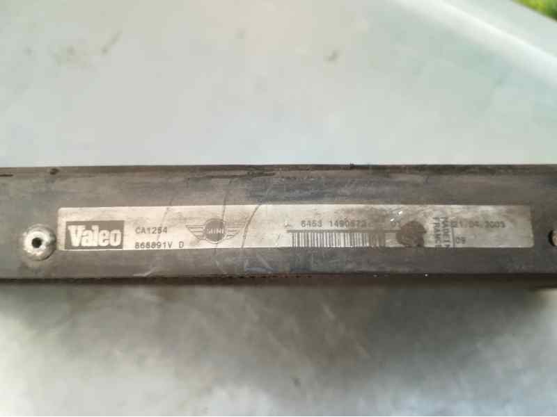 Recambio de condensador / radiador aire acondicionado para mini mini (r50,r53) cooper referencia OEM IAM CA1254 868891VD VALEO