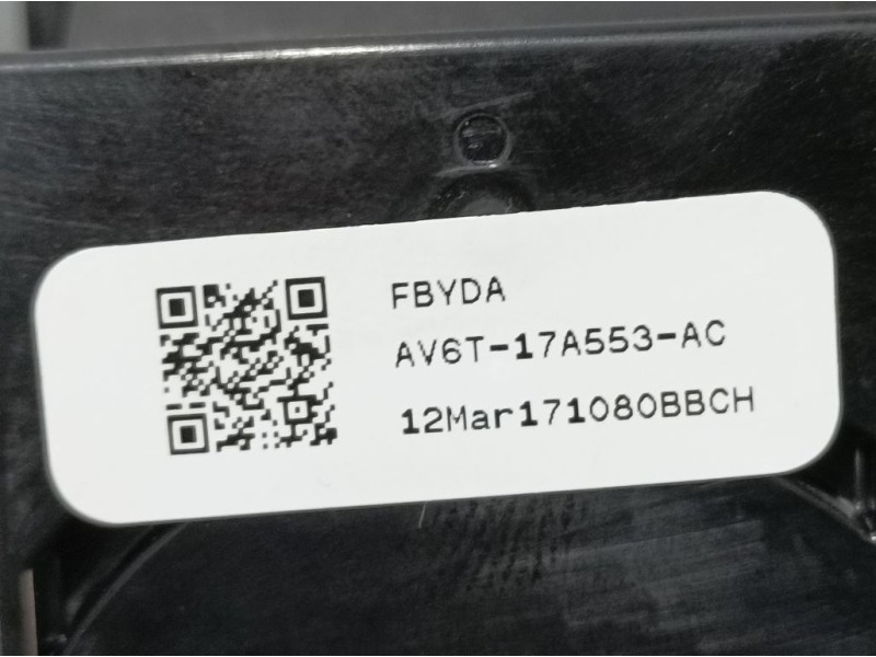 Recambio de mando limpia para ford focus lim. (cb8) titanium referencia OEM IAM AV6T17A553AC  