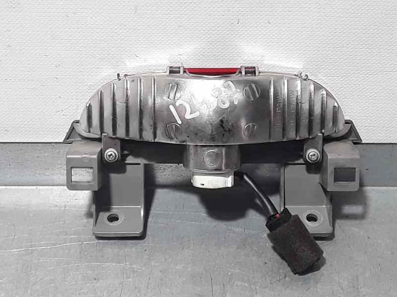 Recambio de luz central de freno para kia carnival ii 2.9 crdi lx referencia OEM IAM   