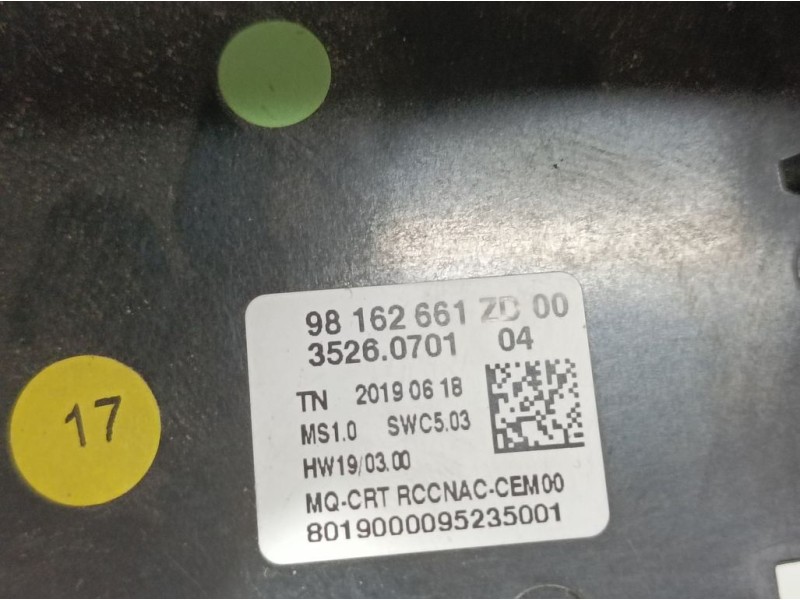 Recambio de sistema navegacion gps para peugeot rifter allure standard referencia OEM IAM 98162661ZD 3526070104 