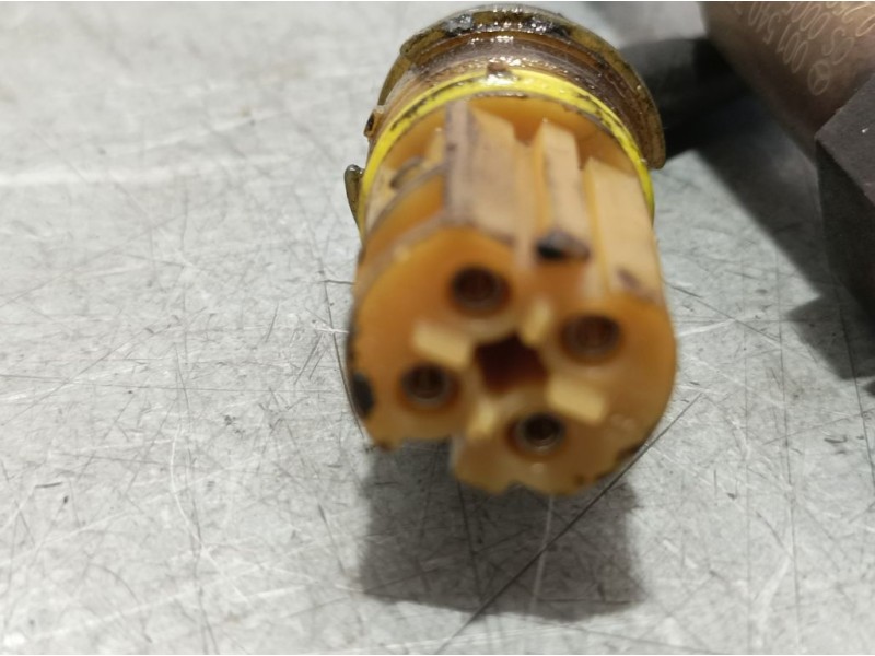 Recambio de sonda lambda para mercedes-benz clase e (w211) berlina e 240 (211.061) referencia OEM IAM 0015407617 0258006328329 