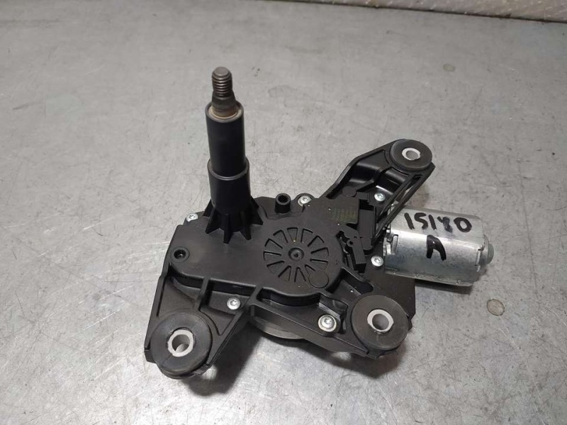 Recambio de motor limpia trasero para renault kadjar experience referencia OEM IAM 287108228R 0390205007 BOSCH