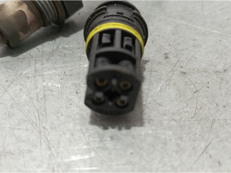 Recambio de sonda lambda para mercedes-benz clase e (w211) berlina e 240 (211.061) referencia OEM IAM 0015400517 0258006272273 