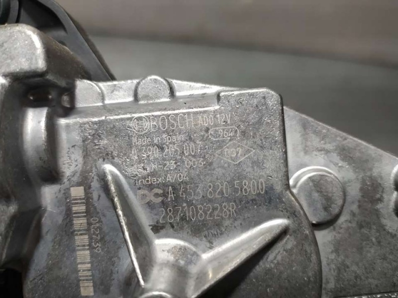 Recambio de motor limpia trasero para renault kadjar experience referencia OEM IAM 287108228R 0390205007 BOSCH