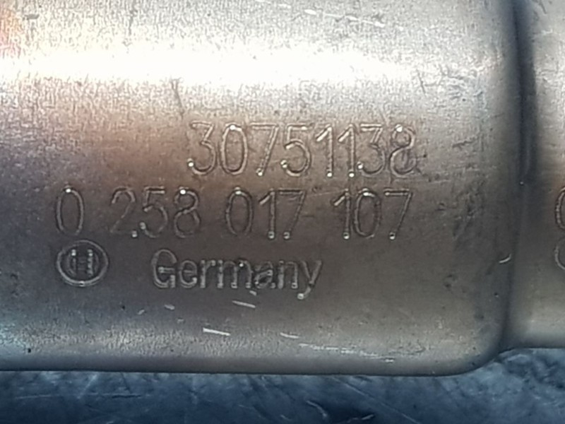 Recambio de sonda lambda para volvo xc60 kinetic awd referencia OEM IAM 30751138 0258017107 