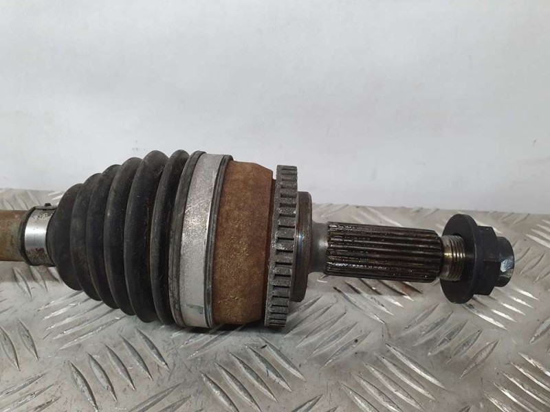 Recambio de transmision delantera derecha para hyundai i20 active tecno referencia OEM IAM 49501C8500 GK25RHUZ2124A 