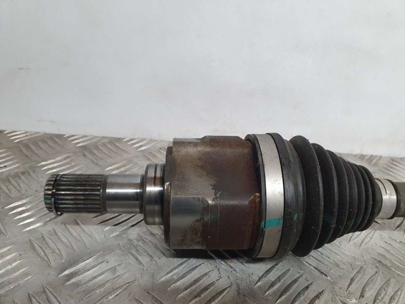 Recambio de transmision delantera derecha para hyundai i20 active tecno referencia OEM IAM 49501C8500 GK25RHUZ2124A 