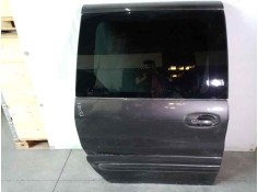 Recambio de puerta lateral corredera derecha para kia carnival ii 2.9 crdi lx referencia OEM IAM  MOLDURA TOCADA TOCADA