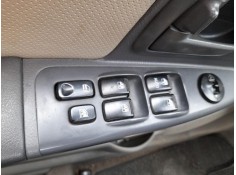 MANDO ELEVALUNAS DELANTERO IZQUIERDO 972502F010LK C/MANDO RETROVISOR 