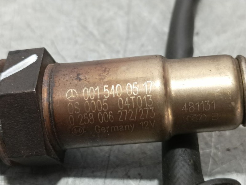 Recambio de sonda lambda para mercedes-benz clase e (w211) berlina e 240 (211.061) referencia OEM IAM 0015400517 0258006272273 