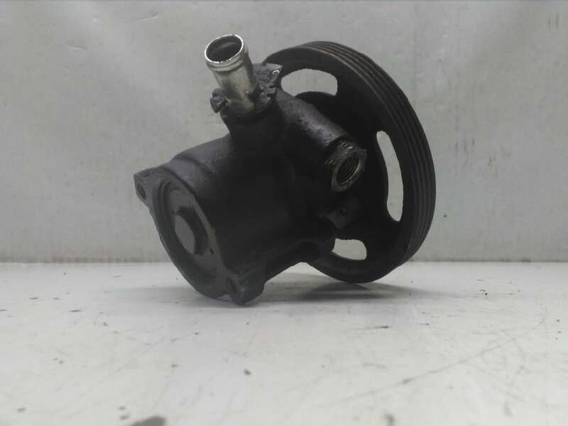 Recambio de bomba direccion para peugeot 405 berlina clim referencia OEM IAM 7847017  