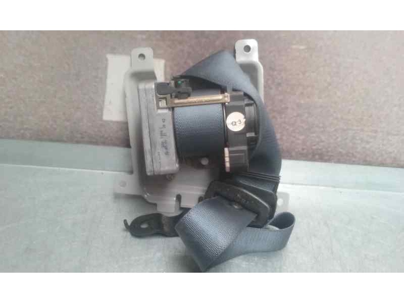 Recambio de pretensor airbag derecho para mercedes-benz clase c (w203) berlina 240 (203.061) referencia OEM IAM   TRW