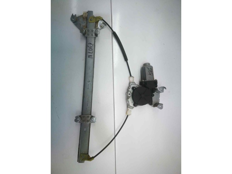Recambio de elevalunas delantero izquierdo para nissan almera (n16/e) acenta referencia OEM IAM 400601T3 2 PINS 