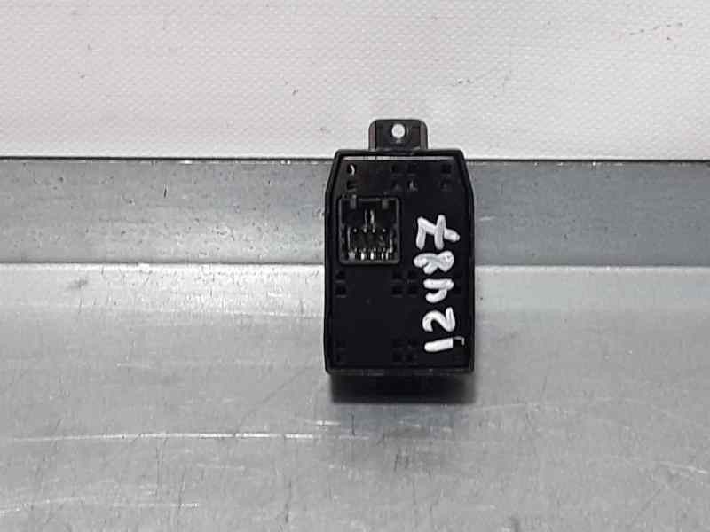 Recambio de mando retrovisor para kia carnival ii 2.9 crdi lx referencia OEM IAM 621W04210  