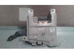 Recambio de pretensor airbag izquierdo para mercedes-benz clase c (w203) berlina 240 (203.061) referencia OEM IAM   TRW