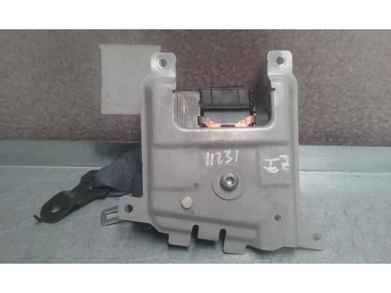 Recambio de pretensor airbag izquierdo para mercedes-benz clase c (w203) berlina 240 (203.061) referencia OEM IAM   TRW