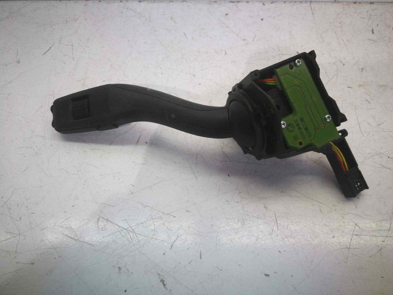 Recambio de mando limpia para audi a3 (8p) 1.9 tdi ambition referencia OEM IAM 8P0953519E  