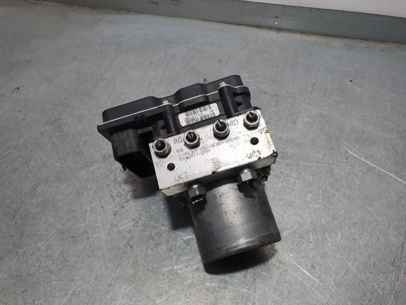 Recambio de abs para citroën c4 grand picasso lx plus referencia OEM IAM 9660934580 0265035010 BOSCH