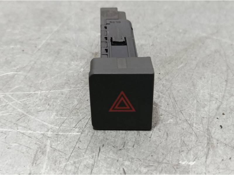 Recambio de warning para chevrolet captiva 2.0 vcdi ls referencia OEM IAM 202005304  