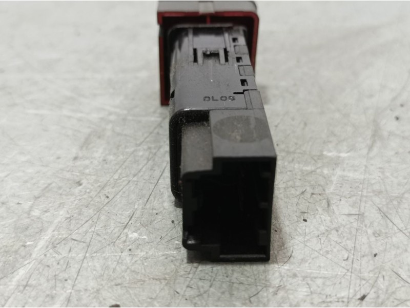 Recambio de warning para chevrolet captiva 2.0 vcdi ls referencia OEM IAM 202005304  