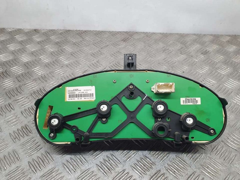 Recambio de cuadro instrumentos para peugeot 206 berlina xs referencia OEM IAM 9648836580  