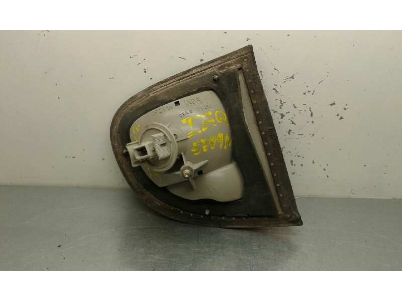 Recambio de piloto trasero izquierdo para ford escort berlina/turnier 1.6 cat referencia OEM IAM   INTERIOR