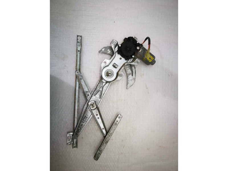 Recambio de elevalunas trasero izquierdo para mg 200 referencia OEM IAM   DOS PINS