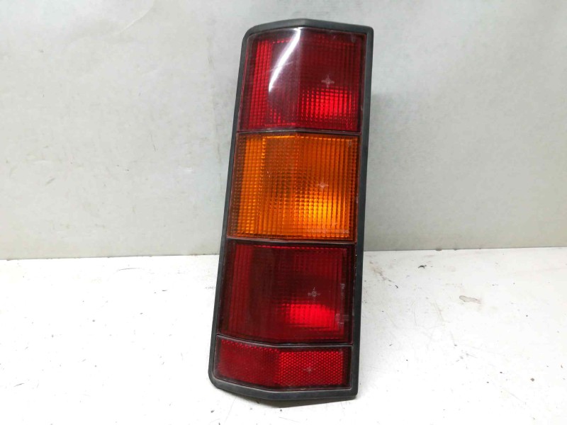 Recambio de piloto trasero izquierdo para renault rapid/express (f40) 1.6 diesel referencia OEM IAM   