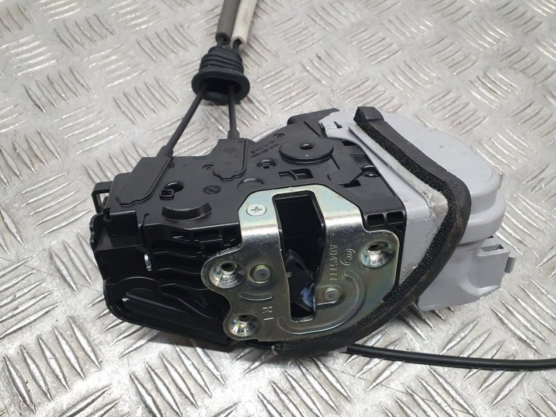 Recambio de cerradura puerta delantera derecha para hyundai ioniq klass hybrid referencia OEM IAM 81320G2010  5 PINES