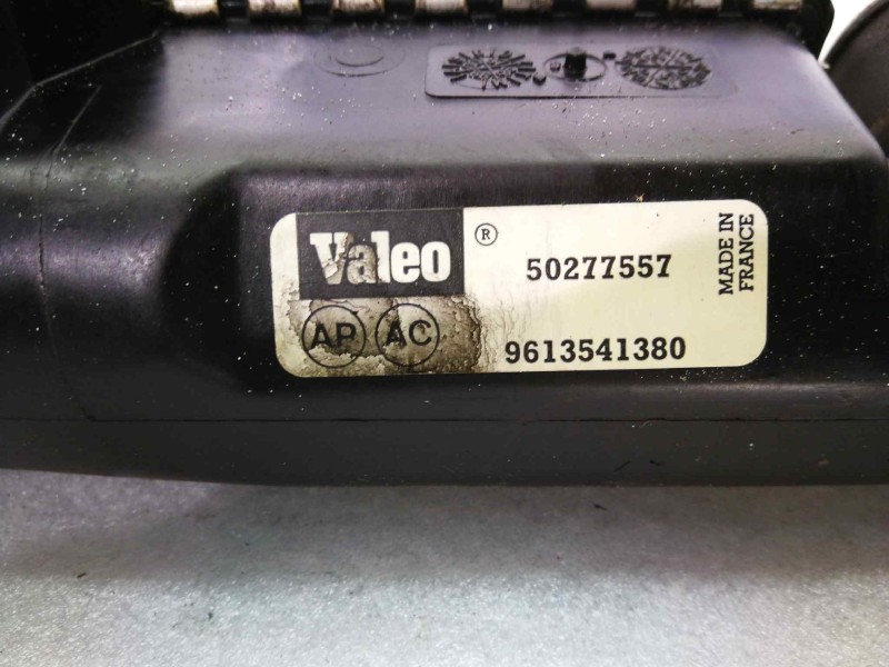 Recambio de intercooler para citroën xsara berlina 1.9 turbodiesel referencia OEM IAM 50277557 9613541380 