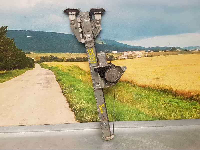 Recambio de elevalunas delantero izquierdo para suzuki grand vitara jb (jt) 2,0 ltr. jlx-el 5-türig referencia OEM IAM  2 PINS E