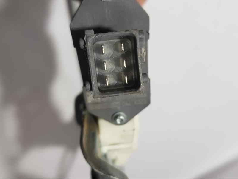 Recambio de elevalunas delantero derecho para toyota avensis berlina (t25) 2.0 d4-d sol berlina (5-ptas.) referencia OEM IAM 698