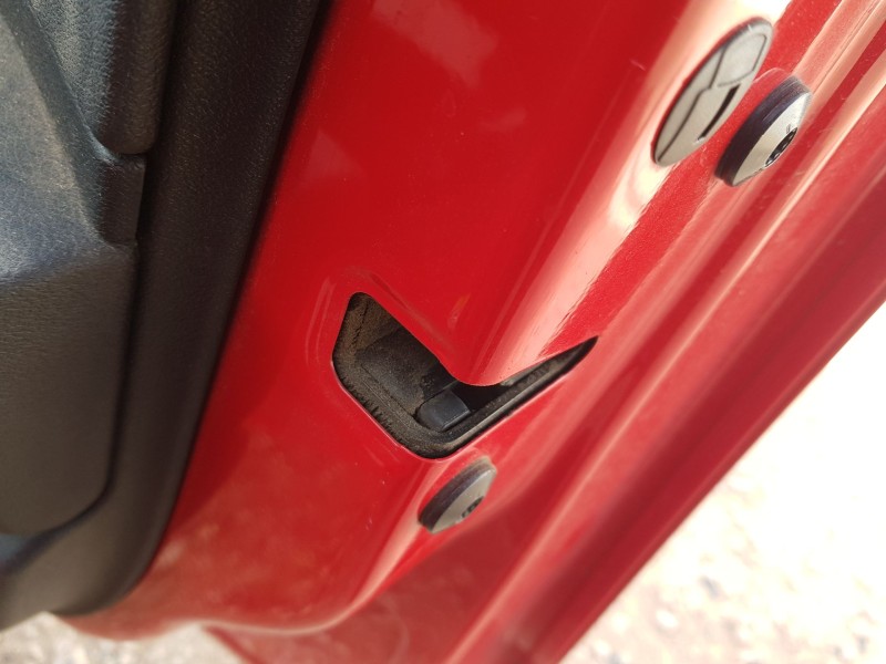 Recambio de cerradura puerta delantera derecha para audi a1 sportback (8xa, 8xf) 1.6 tdi referencia OEM IAM 8X1837016B  