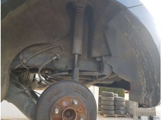 PLASTICO PASE RUEDA TRAS. IZQ. DA6A561J1 