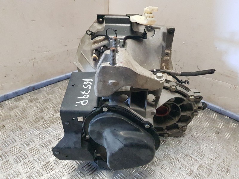 Recambio de caja cambios para ford tourneo courier b460 monospace 1.0 ecoboost referencia OEM IAM DV1R7002BBG 2070113 6VELOCIDAD