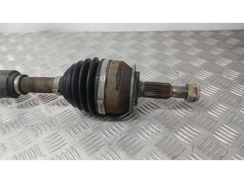 Recambio de transmision delantera derecha para mitsubishi grandis (na_w) 2.0 di-d (na8w) referencia OEM IAM 3815A152  