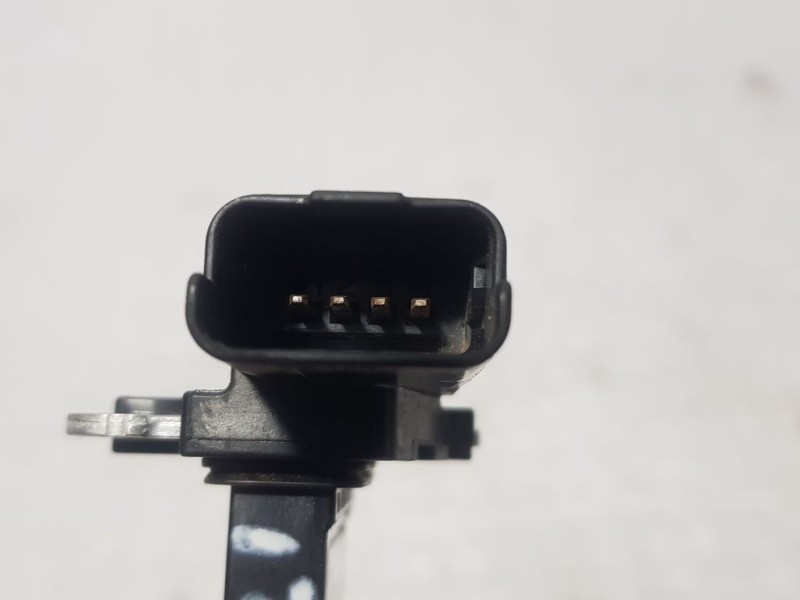 Recambio de caudalimetro para peugeot 308 allure referencia OEM IAM 967709308001 AFH50M27 HITACHI