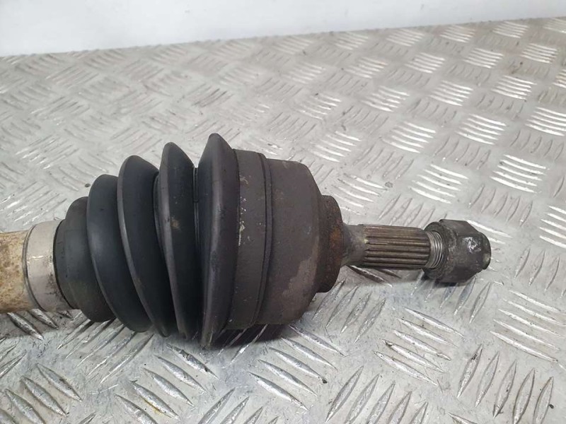 Recambio de transmision delantera izquierda para peugeot 206 berlina xs referencia OEM IAM 9630767680  