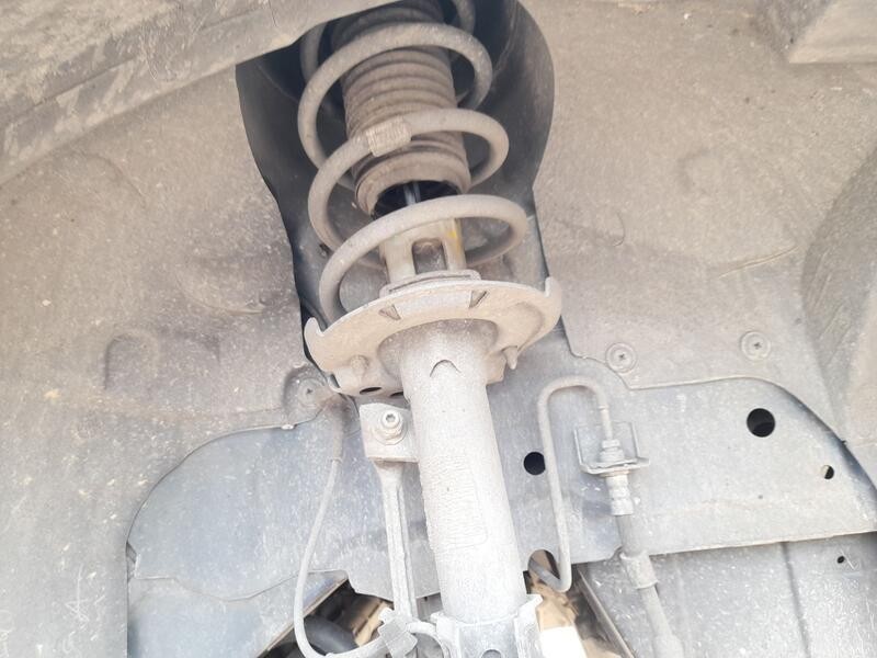 Recambio de amortiguador delantero derecho para ford ka+ iii (uk, fk) 1.2 ti-vct referencia OEM IAM 2207163  