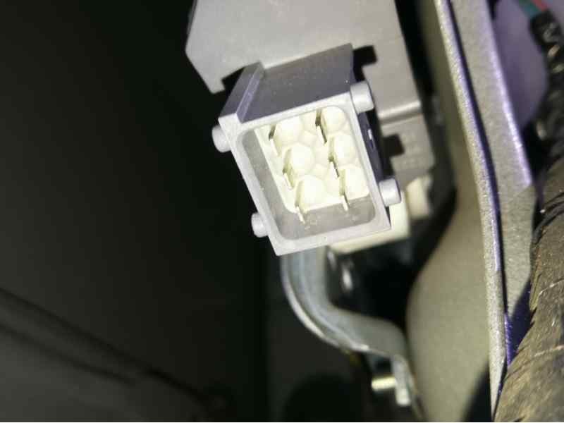 Recambio de elevalunas trasero izquierdo para toyota avensis berlina (t25) 2.0 d4-d sol berlina (5-ptas.) referencia OEM IAM  6 