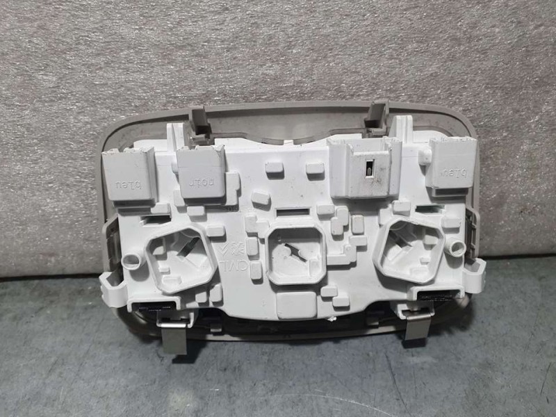 Recambio de luz interior para citroën c4 cactus origins referencia OEM IAM SIN REF  TRASERA
