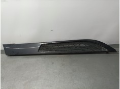 Recambio de molduras traseras para bmw i8 (i12) i8 pure impulse referencia OEM IAM 7375140  REJILLA TRASERA DERECHA